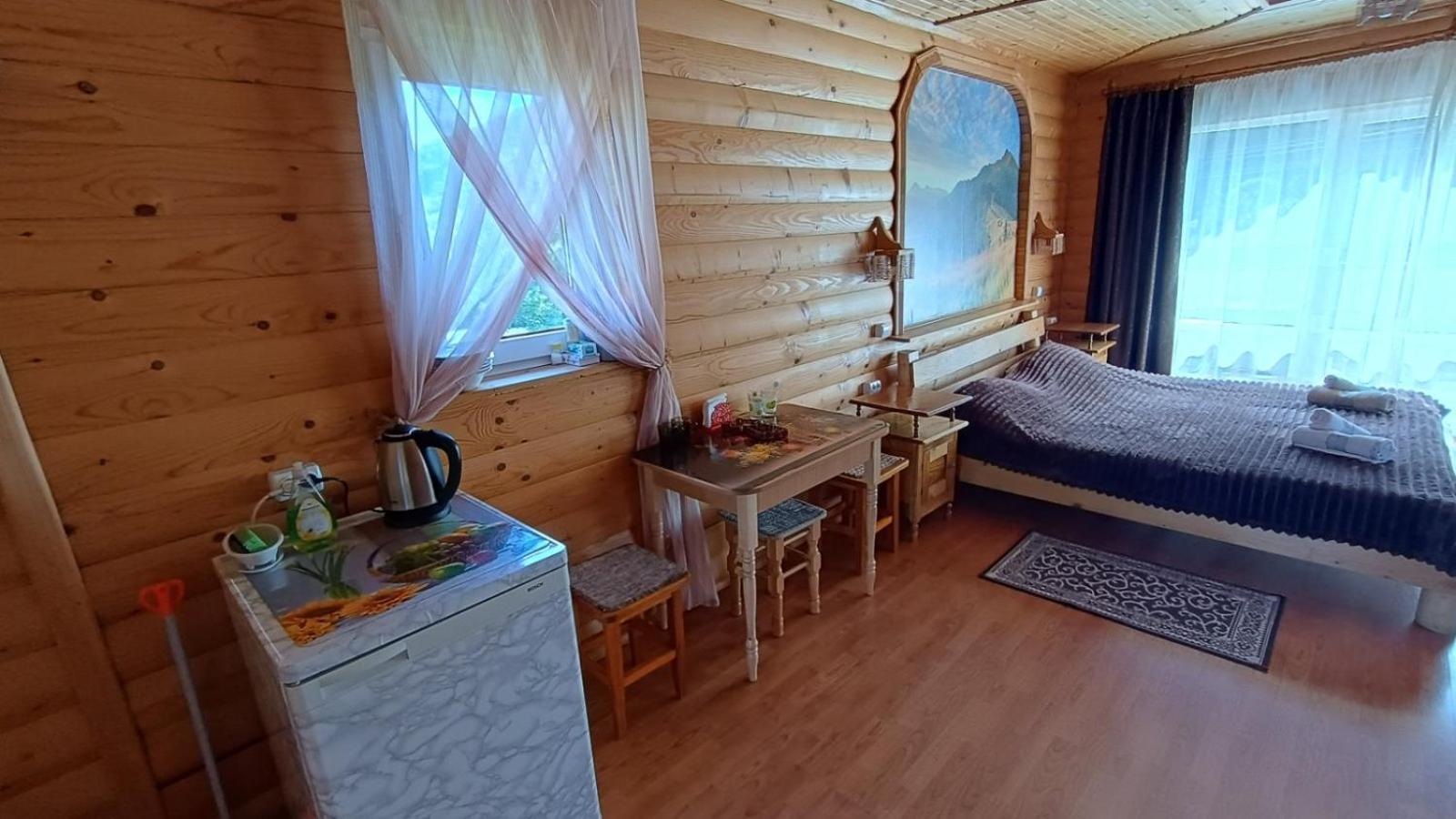 Садиба Гуцулка Ксеня Jaremtsche Exterior foto