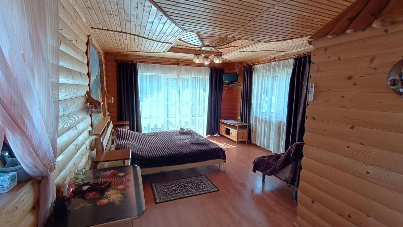 Садиба Гуцулка Ксеня Jaremtsche Exterior foto